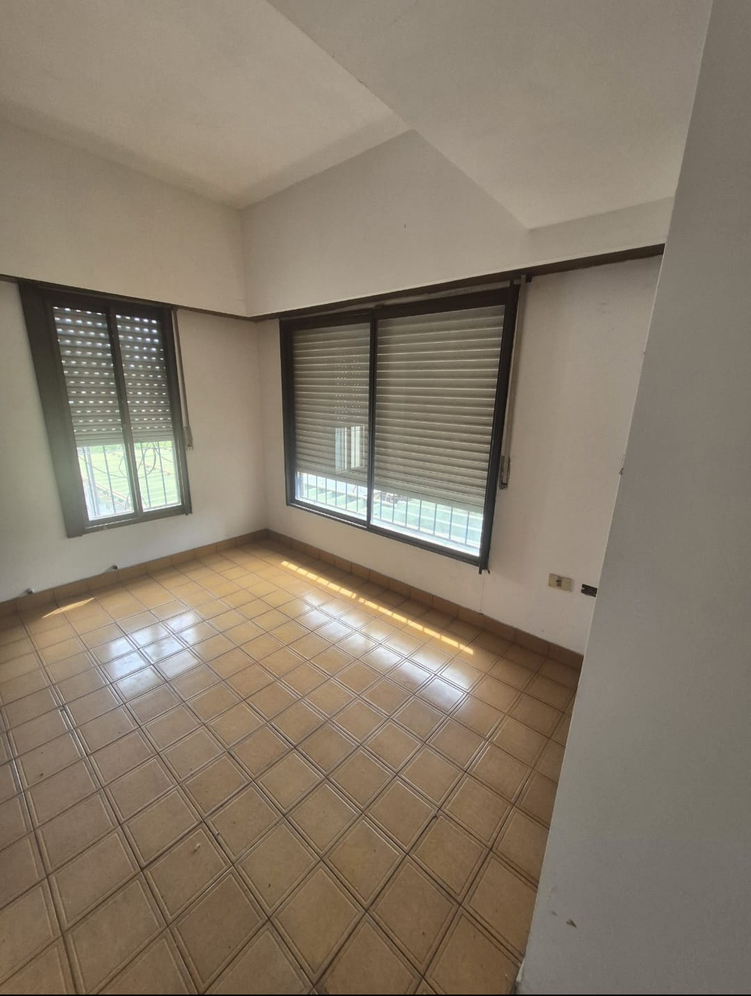 Av Diaz Velez N982, Villa Sarmiento, Morón - Imagen 15